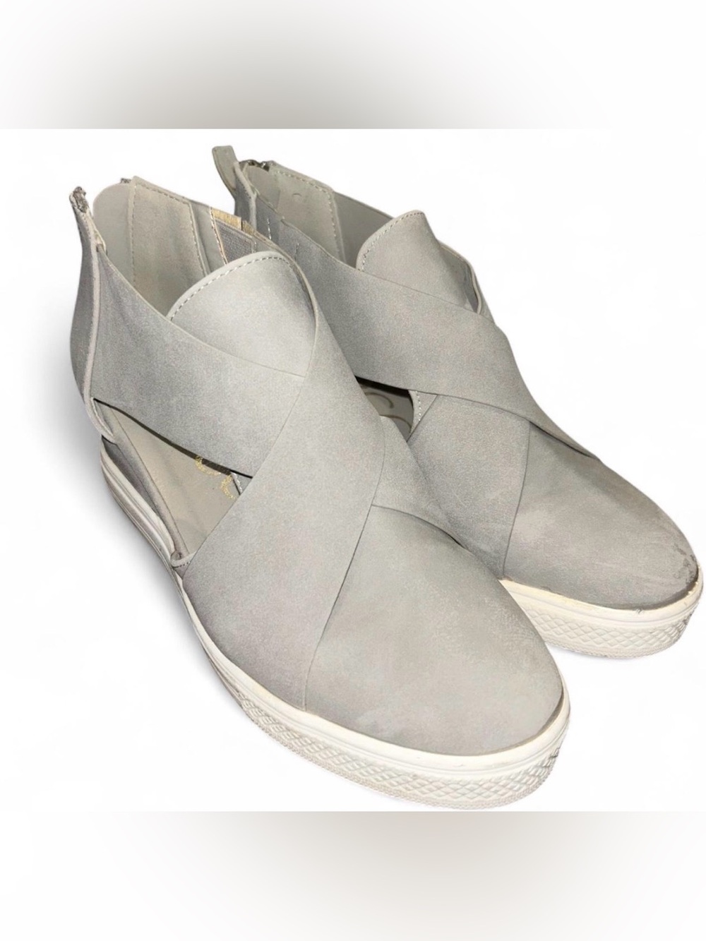 Women’s Light Gray Cross Strap Slip-On Sneakers